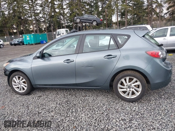 2013 Mazda 3 i Touring with VIN JM1BL1LP4D1728290, listed as a IAAI auction lot 40857960 with 136,248 mi miles and . Bid and sale history available at carsss.com. Image 15.