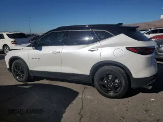 2024 Chevrolet Blazer LT with VIN 3GNKBDR4XRS226026, listed as a Copart auction lot 85322694 with 4,581 mi miles and Salvage title. Bid and sale history available at DreamBid. Image 2.
