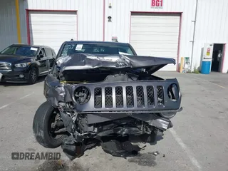 2015 Jeep Patriot Sport z VIN 1C4NJPBA5FD397708, wystawiony jako IAAI lot #42266719 z przebiegiem 98 342 mil mil oraz . Historia ofert i sprzedaży dostępna na DreamBid. Obrazek 13.