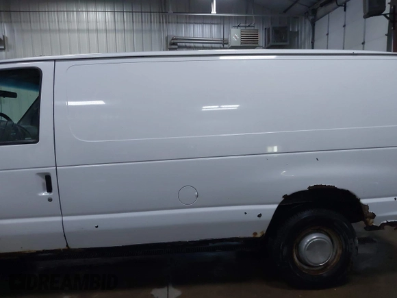 2002 Ford Econoline Cargo with VIN 1FTSE34L22HA51536, listed as a IAAI auction lot 42071689 with 280,951 mi miles and . Bid and sale history available at DreamBid. Image 14.
