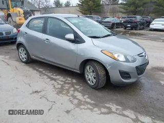 2012 Mazda 2 Sport with VIN JM1DE1KZ0C0132880, listed as a IAAI auction lot 42020469 with 45,988 mi miles. Bid and sale history available at carsss.com. Image 1.