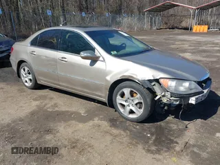 2008 Acura RL with VIN JH4KB16558C002220, listed as a IAAI auction lot 41752374 with 165,920 mi miles and . Bid and sale history available at DreamBid. Image 1.