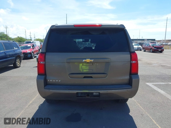 2016 Chevrolet Tahoe LT z VIN 1GNSKBKC3GR388683, wystawiony jako IAAI lot #42100692 z przebiegiem 87 858 mil mil oraz . Historia ofert i sprzedaży dostępna na DreamBid. Obrazek 16.