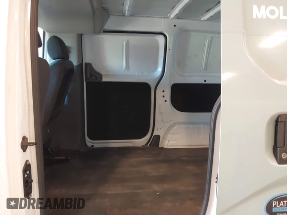 2019 Nissan NV200 S with VIN 3N6CM0KN9KK699096, listed as a IAAI auction lot 42263742 with 88,112 mi miles and . Bid and sale history available at DreamBid. Image 8.