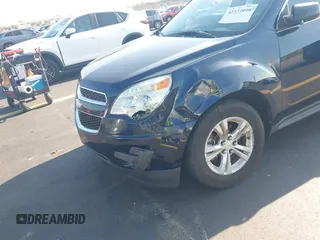 2015 Chevrolet Equinox LS z VIN 2GNALAEKXF1179017, wystawiony jako IAAI lot #42323040 z przebiegiem 73 162 mil mil oraz . Historia ofert i sprzedaży dostępna na DreamBid. Obrazek 6.