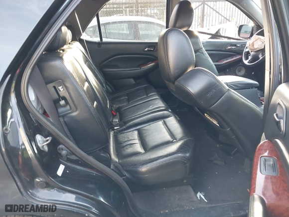 2005 Acura MDX Touring with VIN 2HNYD18605H528169, listed as a IAAI auction lot 41380946 with 243,245 mi miles. Bid and sale history available at carsss.com. Image 8.