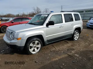 2012 Jeep Patriot Sport with VIN 1C4NJPBBXCD511285, listed as a Copart auction lot 49825915 with 197,269 mi miles and Salvage Title. Bid and sale history available at DreamBid. Image 1.