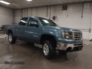 2007 GMC Sierra 1500 SLE1 с VIN 2GTEK13M371722551, выставлен на аукционе IAAI как лот 41767637 с пробегом 247 648 миль миль и . История ставок и продаж доступна на DreamBid. Изображение 1.
