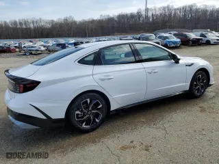 2025 Hyundai Sonata SEL with VIN KMHL64JA0SA462061, listed as a Copart auction lot 51176875 with 13,448 mi miles and Clean Title. Bid and sale history available at carsss.com. Image 3.