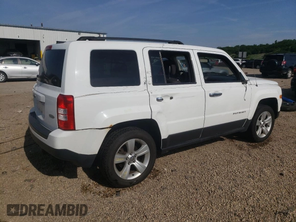 2014 Jeep Patriot Latitude с VIN 1C4NJRFB6ED792039, выставлен на аукционе Copart как лот 63076565 с пробегом 215 522 миль миль и Списание • Salvage title. История ставок и продаж доступна на DreamBid. Изображение 3.