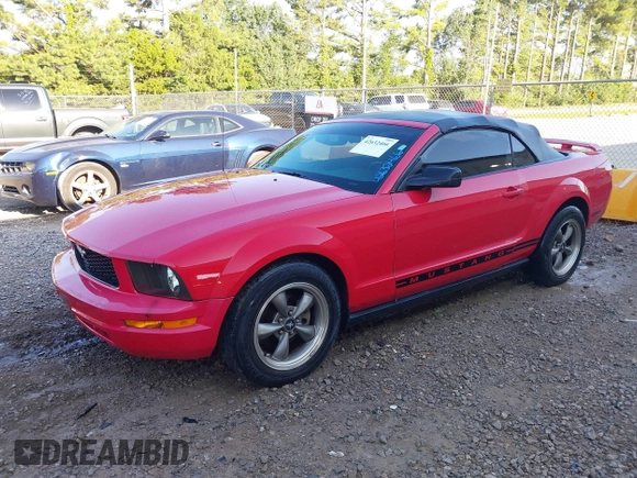 2005 Ford Mustang Deluxe with VIN 1ZVFT84N755233421, listed as a IAAI auction lot 42632466 with 202,825 mi miles and . Bid and sale history available at DreamBid. Image 2.