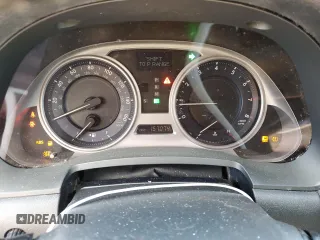 2010 Lexus IS 350 with VIN JTHBE5C24A2017439, listed as a Copart auction lot 85369904 with 157,074 mi miles and Salvage title. Bid and sale history available at DreamBid. Image 9.