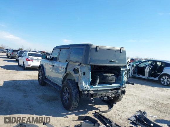 2022 Ford Bronco with VIN 1FMEE5BP1NLB60162, listed as a IAAI auction lot 41213977 with 21,226 mi miles. Bid and sale history available at carsss.com. Image 6.