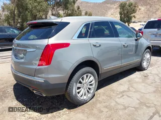 2018 Cadillac XT5 FWD with VIN 1GYKNARS5JZ242794, listed as a IAAI auction lot 42813475 with 32,266 mi miles and . Bid and sale history available at DreamBid. Image 4.