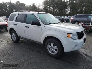 2009 Ford Escape XLT with VIN 1FMCU93G69KB53624, listed as a Copart auction lot 46804905 with 138,427 mi miles and Salvage Title. Bid and sale history available at carsss.com. Image 4.