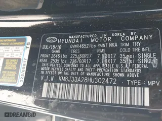 2017 Hyundai Tucson Value with VIN KM8J33A28HU302472, listed as a IAAI auction lot 41717598 with 126,438 mi miles. Bid and sale history available at carsss.com. Image 9.