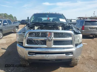 2016 Ram 2500 Tradesman with VIN 3C6UR5CL5GG162293, listed as a IAAI auction lot 41524815 with 243,012 mi miles and . Bid and sale history available at DreamBid. Image 12.