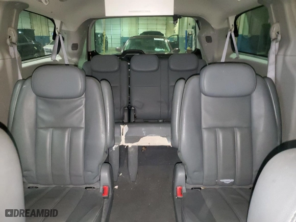 2010 Dodge Grand Caravan SXT with VIN 2D4RN5DX4AR403132, listed as a Copart auction lot 85802634 with 135,094 mi miles and Clean Title. Bid and sale history available at carsss.com. Image 10.
