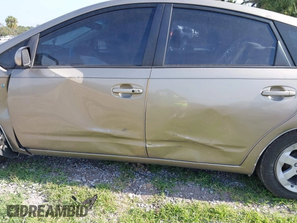 2008 Toyota Prius with VIN JTDKB20U887698068, listed as a IAAI auction lot 42215998 with 117,851 mi miles and . Bid and sale history available at DreamBid. Image 14.