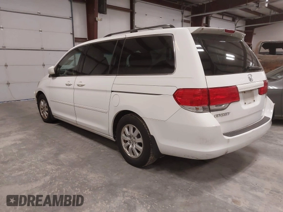 2008 Honda Odyssey EX-L with VIN 5FNRL38748B409231, listed as a IAAI auction lot 41820021 with 193,840 mi miles. Bid and sale history available at carsss.com. Image 3.