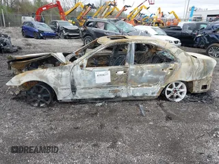 2007 Mercedes-Benz C 280 Luxury с VIN WDBRF54H07A930633, выставлен на аукционе IAAI как лот 41918277 с пробегом 109 001 миль миль и . История ставок и продаж доступна на DreamBid. Изображение 6.