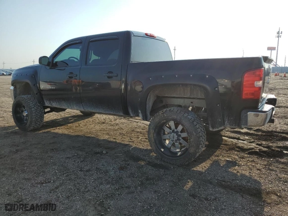 2012 Chevrolet Silverado 1500 LT with VIN 1GCPKSE72CF196471, listed as a Copart auction lot 62027004 with 149,218 mi miles and Salvage Title. Bid and sale history available at carsss.com. Image 2.