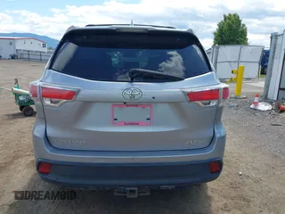2015 Toyota Highlander XLE z VIN 5TDJKRFH9FS099780, wystawiony jako IAAI lot #42407689 z przebiegiem 159 406 mil mil oraz . Historia ofert i sprzedaży dostępna na DreamBid. Obrazek 16.