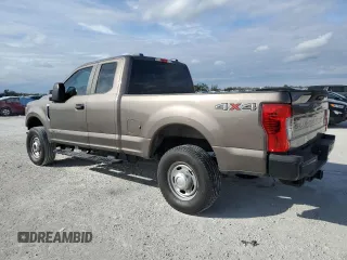 2022 Ford F-250 XL with VIN 1FT8X2BT4NEE14085, listed as a Copart auction lot 89144765 with 95,321 mi miles and Salvage Title. Bid and sale history available at DreamBid. Image 2.