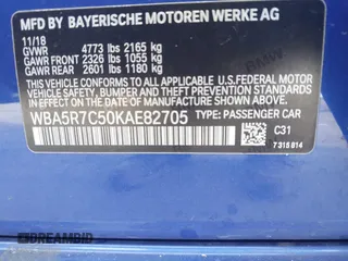 2019 BMW 3 Series 330i xDrive with VIN WBA5R7C50KAE82705, listed as a IAAI auction lot 41233898 with 69,505 mi miles. Bid and sale history available at carsss.com. Image 9.
