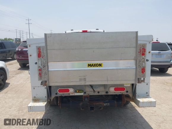 2021 Ford F-250 XL with VIN 1FD7X2B64MED10776, listed as a IAAI auction lot 42320422 with 70,139 mi miles and . Bid and sale history available at DreamBid. Image 16.