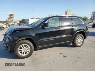 2019 Jeep Grand Cherokee Laredo E z VIN 1C4RJEAG4KC811086, wystawiony jako Copart lot #53322605 z przebiegiem Nie podano mil oraz Szkoda całkowita • Salvage title. Historia ofert i sprzedaży dostępna na DreamBid. Obrazek 1.