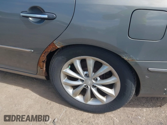 2006 Hyundai Azera SE with VIN KMHFC46F26A132762, listed as a IAAI auction lot 42142152 with 165,673 mi miles and . Bid and sale history available at DreamBid. Image 13.