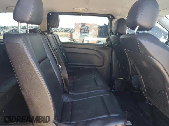 2017 Mercedes-Benz Metris Passenger z VIN WD4PG2EE8H3302923, wystawiony jako Copart lot #43582225 z przebiegiem 176 477 mil mil oraz Czysty tytuł • Clean title. Historia ofert i sprzedaży dostępna na DreamBid. Obrazek 11.