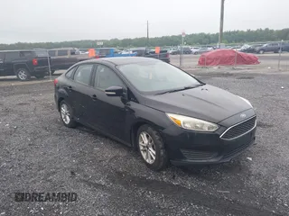 2015 Ford Focus SE с VIN 1FADP3F26FL262710, выставлен на аукционе IAAI как лот 42455672 с пробегом 155 982 миль миль и . История ставок и продаж доступна на DreamBid. Изображение 1.