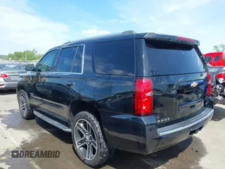2017 Chevrolet Tahoe Premier z VIN 1GNSCCKC9HR229204, wystawiony jako IAAI lot #42066553 z przebiegiem 138 561 mil mil oraz . Historia ofert i sprzedaży dostępna na DreamBid. Obrazek 14.