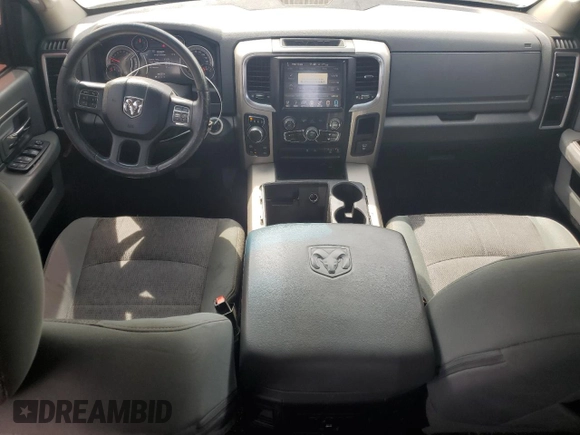 2015 Ram 1500 Big Horn z VIN 1C6RR7LT5FS587134, wystawiony jako Copart lot #50892295 z przebiegiem 209 275 mil mil oraz Szkoda całkowita • Salvage title. Historia ofert i sprzedaży dostępna na DreamBid. Obrazek 8.