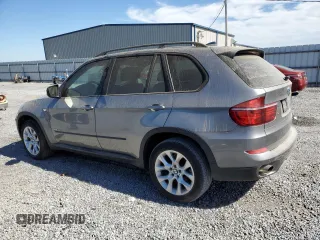 2011 BMW X5 35i z VIN 5UXZV4C50BL743135, wystawiony jako Copart lot #75401064 z przebiegiem 100 446 mil mil oraz Szkoda całkowita • Salvage title. Historia ofert i sprzedaży dostępna na DreamBid. Obrazek 2.