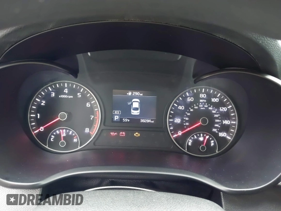 2020 Kia Optima LX z VIN 5XXGT4L3XLG422203, wystawiony jako IAAI lot #42290010 z przebiegiem 38 284 mil mil oraz . Historia ofert i sprzedaży dostępna na DreamBid. Obrazek 7.