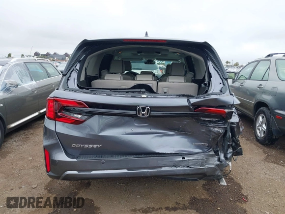 2025 Honda Odyssey Touring с VIN 5FNRL6H89SB014432, выставлен на аукционе IAAI как лот 41893957 с пробегом 3 082 миль миль и . История ставок и продаж доступна на DreamBid. Изображение 17.