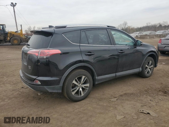 2018 Toyota RAV4 XLE with VIN 2T3RFREV0JW829291, listed as a Copart auction lot 47640525 with 115,633 mi miles and Salvage Title. Bid and sale history available at carsss.com. Image 3.