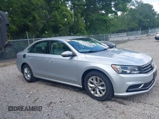 2016 Volkswagen Passat S with VIN 1VWAT7A33GC040009, listed as a IAAI auction lot 42582361 with 91,961 mi miles and . Bid and sale history available at DreamBid. Image 13.