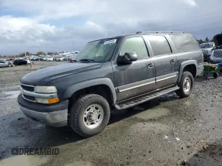 2004 Chevrolet Suburban LS with VIN 3GNGK26U54G216482, listed as a Copart auction lot 46129495 with 180,551 mi miles and Salvage Title. Bid and sale history available at carsss.com. Image 1.