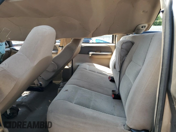 2002 Ford F-350 XL with VIN 1FTSW31F02EA71894, listed as a Copart auction lot 61207415 with 236,159 mi miles and Non repairable. Bid and sale history available at DreamBid. Image 10.