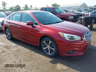 2015 Subaru Legacy Limited z VIN 4S3BNBJ65F3041823, wystawiony jako IAAI lot #42789280 z przebiegiem 111 485 mil mil oraz . Historia ofert i sprzedaży dostępna na DreamBid. Obrazek 1.