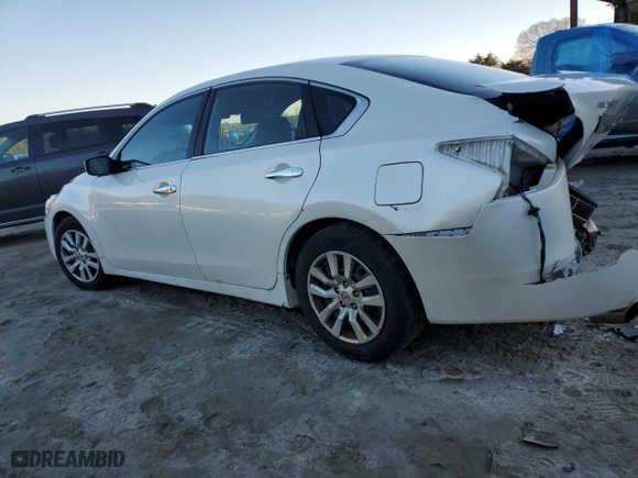 2013 Nissan Altima 2.5 S with VIN 1N4AL3AP2DC259057, listed as a Copart auction lot 44419885 with 209,661 mi miles and Salvage Title. Bid and sale history available at carsss.com. Image 2.