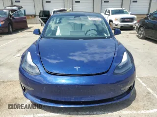 2021 Tesla Model 3 Standard Range Plus z VIN 5YJ3E1EA8MF978274, wystawiony jako Copart lot #53848845 z przebiegiem 79 189 mil mil oraz Szkody całkowita. Historia ofert i sprzedaży dostępna na DreamBid. Obrazek 5.