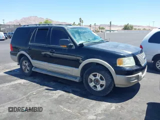 2006 Ford Expedition Eddie Bauer z VIN 1FMFU175X6LA69769, wystawiony jako IAAI lot #42549243 z przebiegiem 166 834 mil mil oraz . Historia ofert i sprzedaży dostępna na DreamBid. Obrazek 1.
