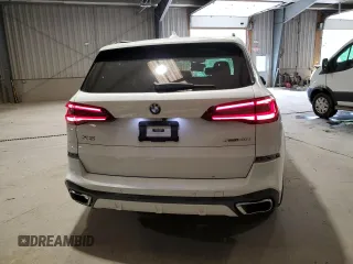 2021 BMW X5 xDrive40i z VIN 5UXCR6C01M9G56471, wystawiony jako Copart lot #57125785 z przebiegiem 41 634 mil mil oraz Szkody całkowita. Historia ofert i sprzedaży dostępna na DreamBid. Obrazek 6.