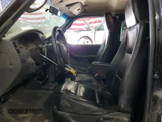 2004 Ford Ranger XL Fleet with VIN 1FTZR45E74PA84176, listed as a Copart auction lot 46949105 with 210,035 mi miles and Salvage Title. Bid and sale history available at DreamBid. Image 7.