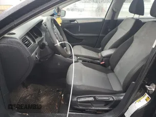 2017 Volkswagen Jetta S z VIN 3VW2B7AJ9HM237420, wystawiony jako Copart lot #64714475 z przebiegiem 188 713 mil mil oraz Czysty tytuł • Clean title. Historia ofert i sprzedaży dostępna na DreamBid. Obrazek 7.